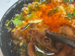 -独食火锅·半米屋台(直营总店)