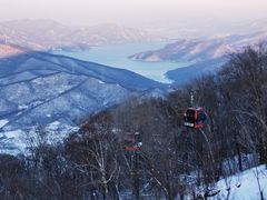 -中旅松花湖滑雪场