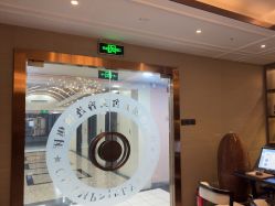 -香榭丽舍·生物护肤·问题肌护理中心