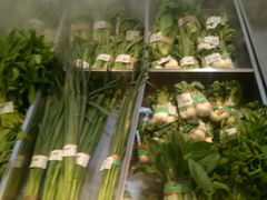-沃尔玛(前山店)
