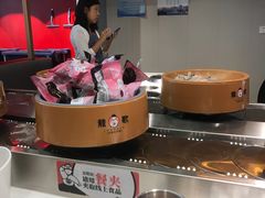 -龍歌自助小火锅(市南金茂湾店)