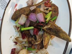 -老鄞江清水龙虾•赵赵家(江北店)