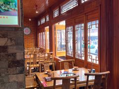 -快活林酸汤鱼鲜品火锅店(甲秀楼店)