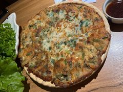 海鲜煎饼-炼火烤肉店
