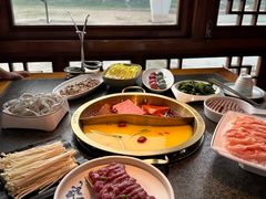 -小天鹅火锅·一线江景洪鼎旗舰店(洪崖洞店)