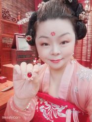 -汉仪华裳汉服馆(打浦桥店)