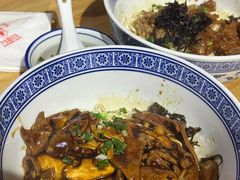 -沪西老弄堂面馆(定西路店)