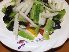 -吴记酱骨炖菜馆(西大直街店)
