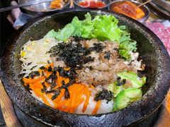 石锅拌饭-姜虎东白丁烤肉(虹桥天地店)