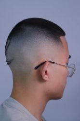 -海文先生国潮烫染男士理发馆