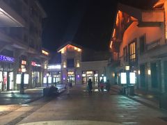 -老猎户炭火锅羊汤(万达店)