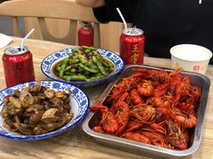 -江城燕子大排档(江汉路步行街店)