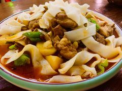 新疆大盘鸡-阿拉木汗餐厅(山大路店)