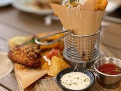 -Mark&Mars Restaurant