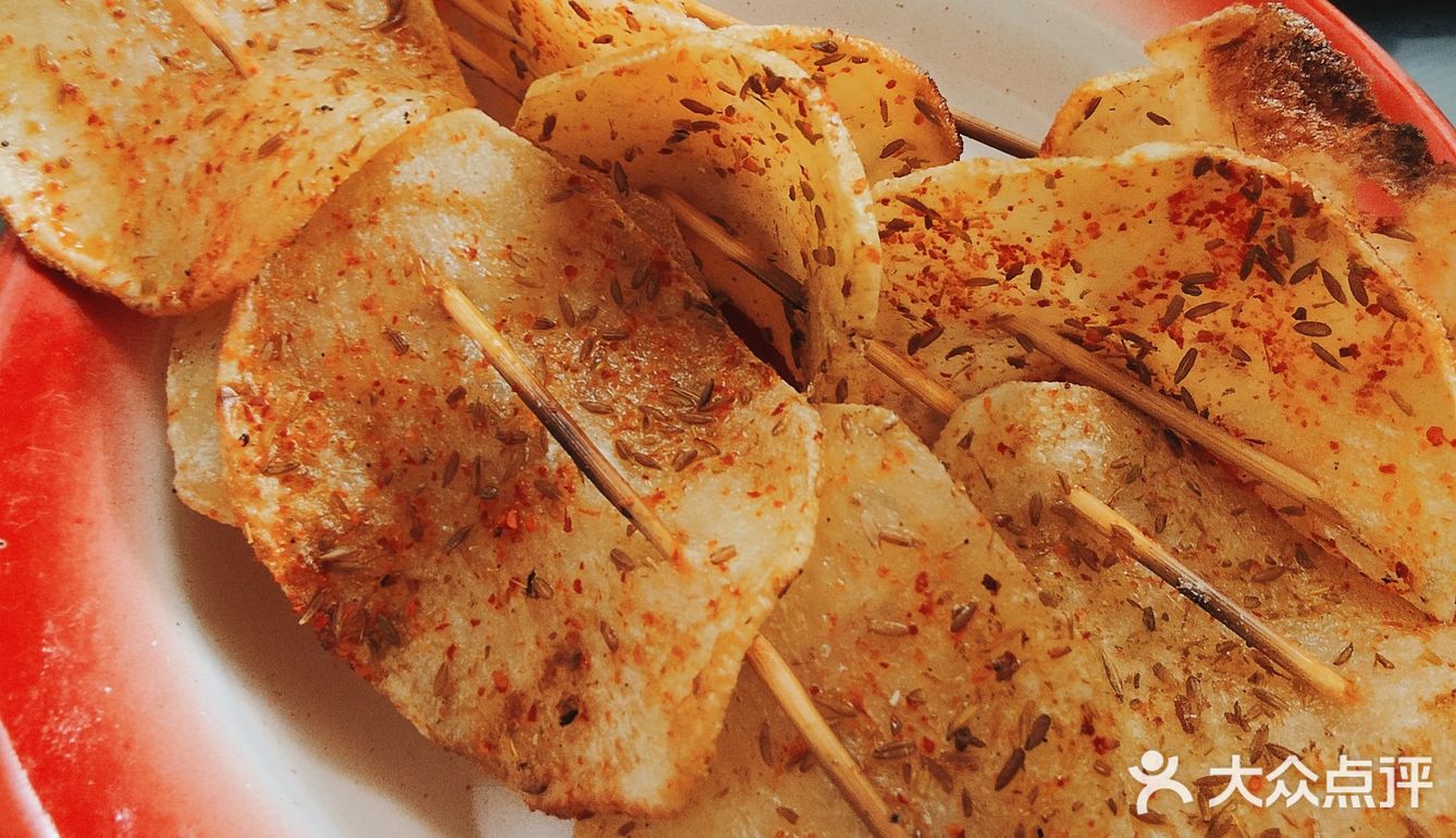 马滢喊你来庐州里吃饭了
