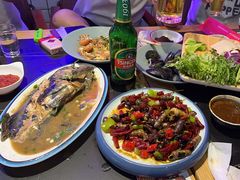 -板凳烧烤(东关街店)