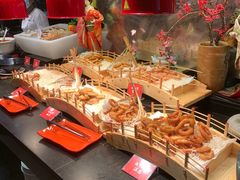 -四海一家自助餐(益田假日广场店)