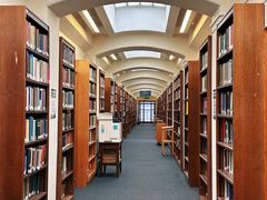 -UCL Main Library