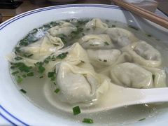 荠菜猪油渣大馄饨-君东记本帮面馆(天钥桥路店)