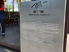 -Chom Cafe and Restaurant