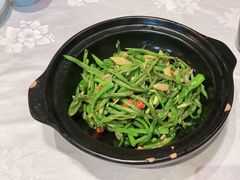 砂锅扁豆丝-雲蜀龙阁·金牌水煮鱼(方庄店)