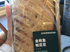 -星巴克(北京西站5号候车室)