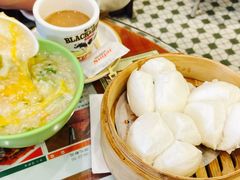 广式叉烧包-小龍鳳餐室(番禺路店)