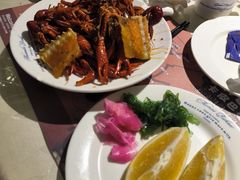 -四海一家自助餐(益田假日广场店)