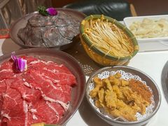 -喃喃椰·糟粕醋·椰子鸡火锅(七堡花园店)