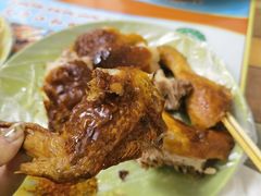 -艾力江和田馕坑烤肉店