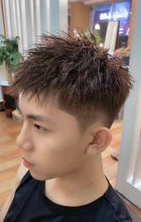 -尚艺造型.剪烫染.接发