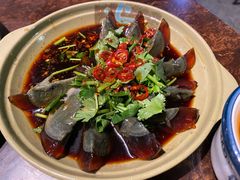 -胡须佬鸡煲四季火锅(海雅缤纷城店)
