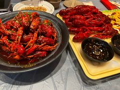 -肥肥虾庄·金牌油焖大虾(杨园滨江时代walk店)