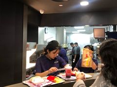 -麦当劳(杭州三花国际店)