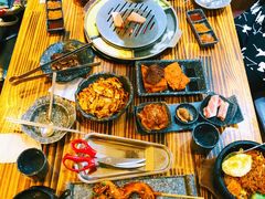 -木槿花开烤肉店(盐河南路店)