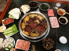 -邓莽子老火锅(中兴路总店)