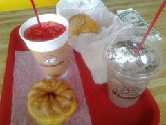 winchells-Winchell's Donuts House