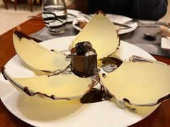 -东西风牛排馆周末烧烤自助(首都机场希尔顿店)