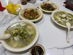 -何永光123鲜牛肉馆(1号店)