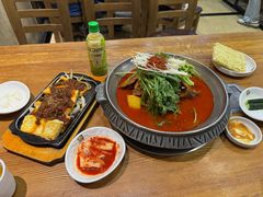 -喇喇排骨火锅·传统韩式脊骨汤(望京西园总店)