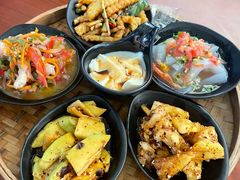 -啰啰冰屋(景洪总店)