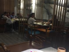 大堂-小牛叔鲜切牛肉·火锅·烤肉自助(公济桥路店)