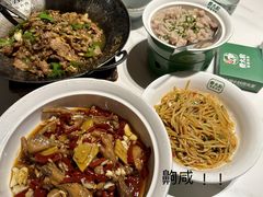 -费大厨辣椒炒肉(黄兴中心广场店)
