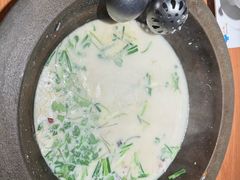 -咕嘟草帽鱼·牛奶一样的鲜鱼汤(包河万达广场创始店)