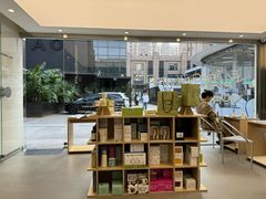 -HUGS coffee(东区店)