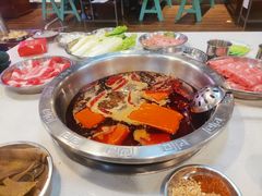 -憨铁匠老火锅(龙岗万科里店)