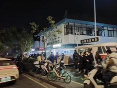 -南湖公园地摊集市