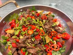 -侬佳蒸菜馆(听潮店)