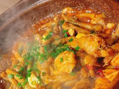 油焖凤爪王-鹤江桥·红油牛肉粉(SKP店)