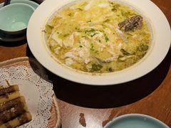 -鱼亨小鲜酸菜鱼(大信店)
